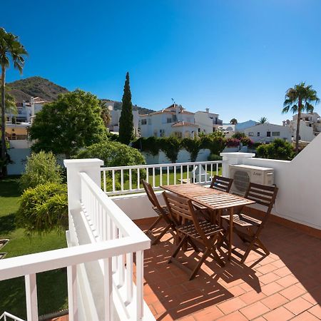 Urb. Alhambra 3 Villa Nerja Exterior photo