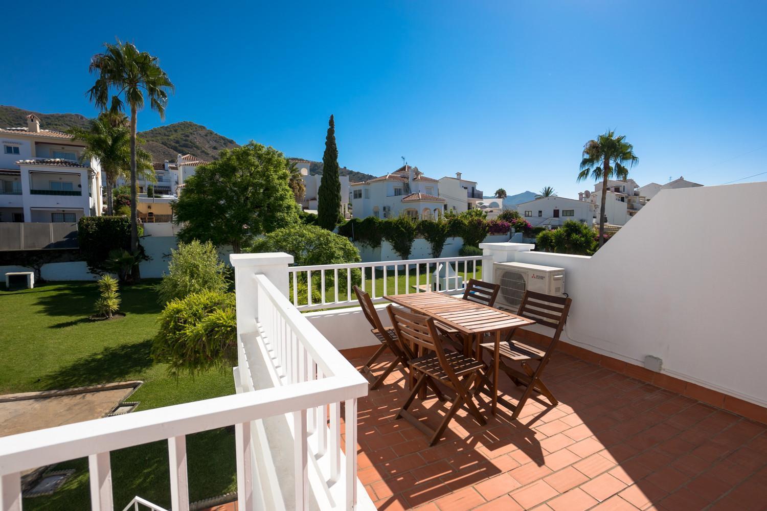 Urb. Alhambra 3 Villa Nerja Exterior photo
